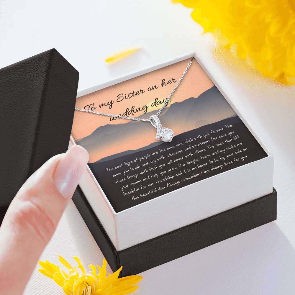 Forever Friend | Noor Necklace as a wedding gift with letter card